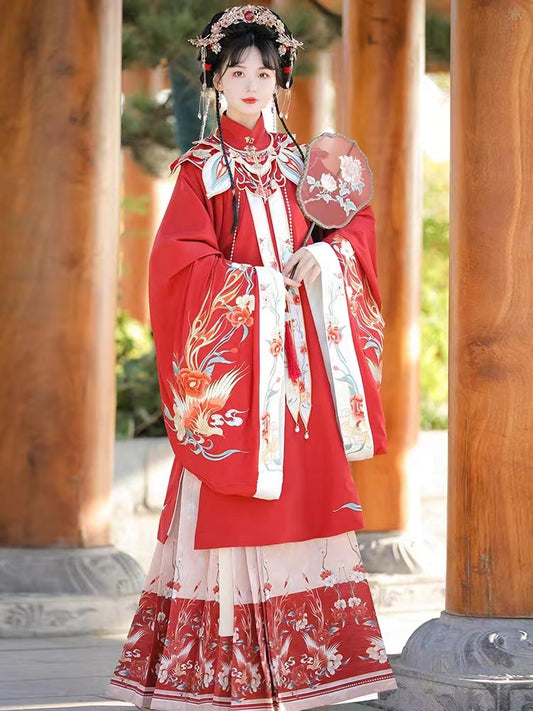 The Elegance of Traditional Chinese Wedding Dresses: Colors and Shopping Tips